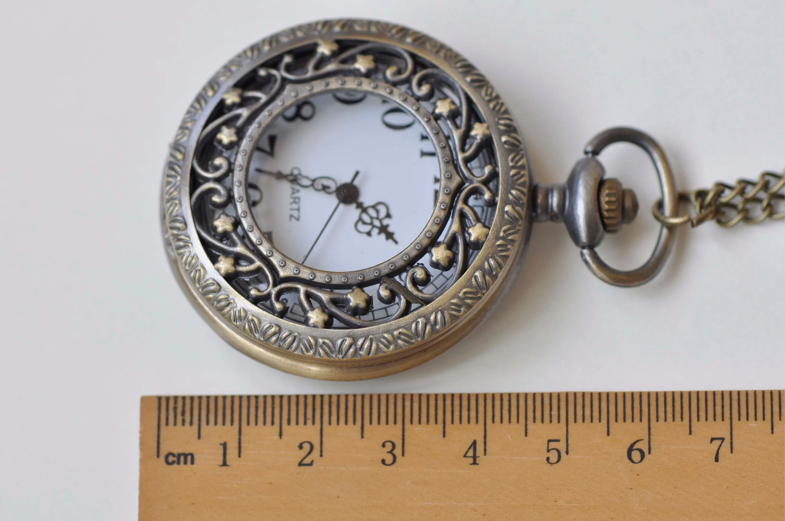 Antique Bronze Large Flower Leaf Pocket Watch Necklace Set of 1 A2381