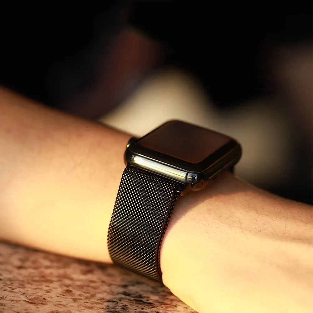 Apple Watch Ultra 49mm / 45mm / 44mm / 42mm | Milanese Magnetic Straps| Grey