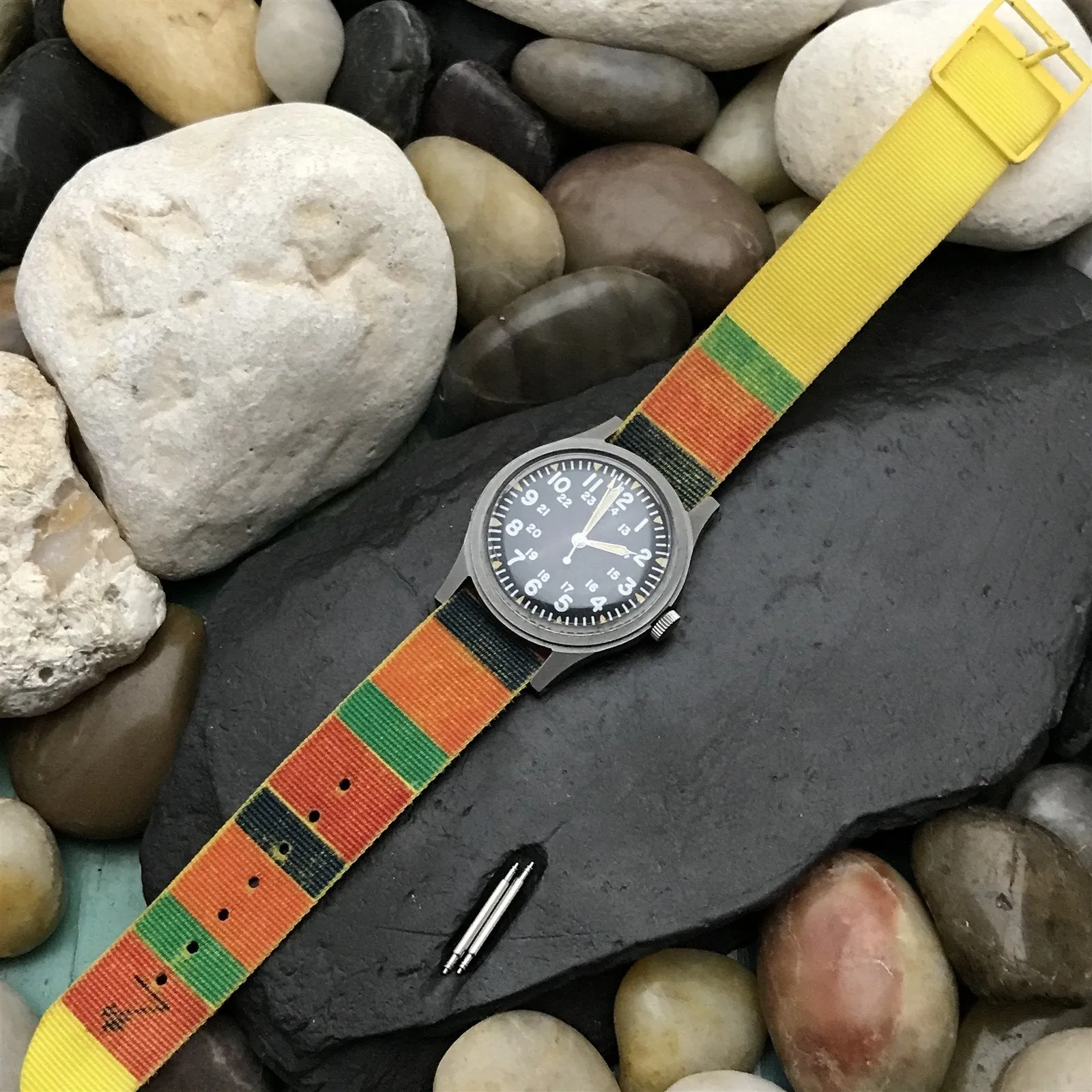 John Weitz Nylon 1-Piece Slip-Through nos Unused 1990s Vintage Watch Band