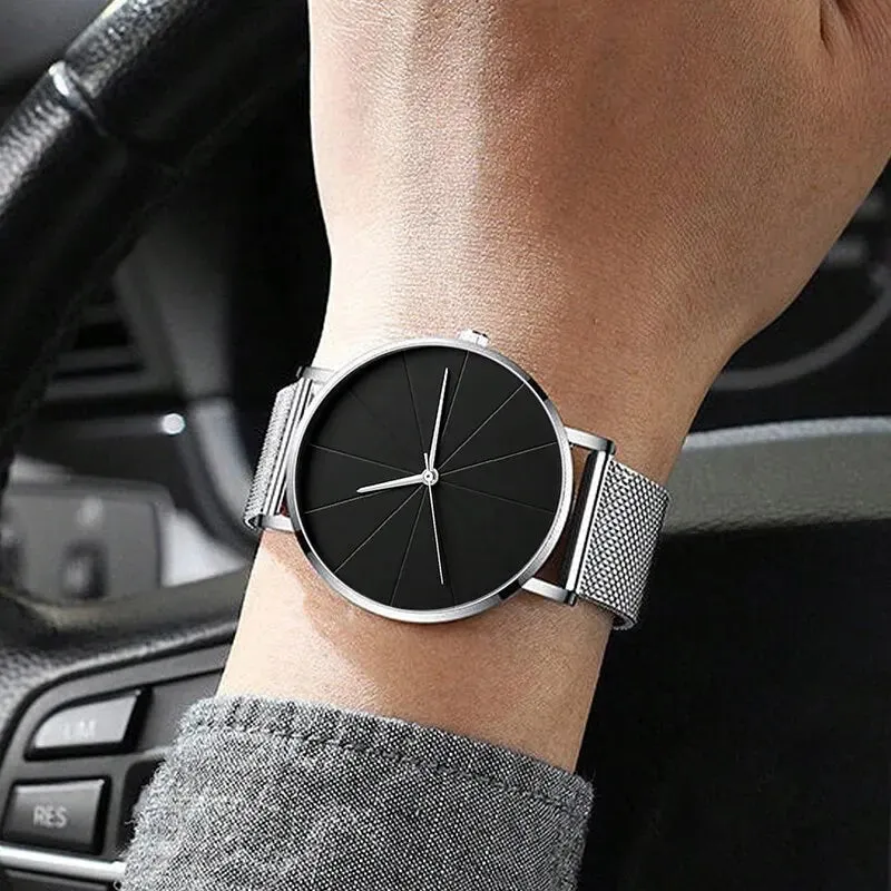 Minimalist Mesh: Quartz Watch