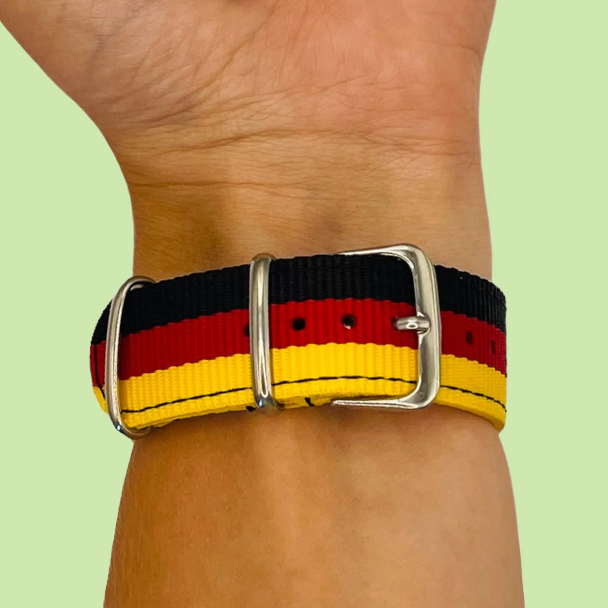 Nato Nylon Watch Straps Compatible with the Samsung Galaxy Watch 6 Classic (47mm)