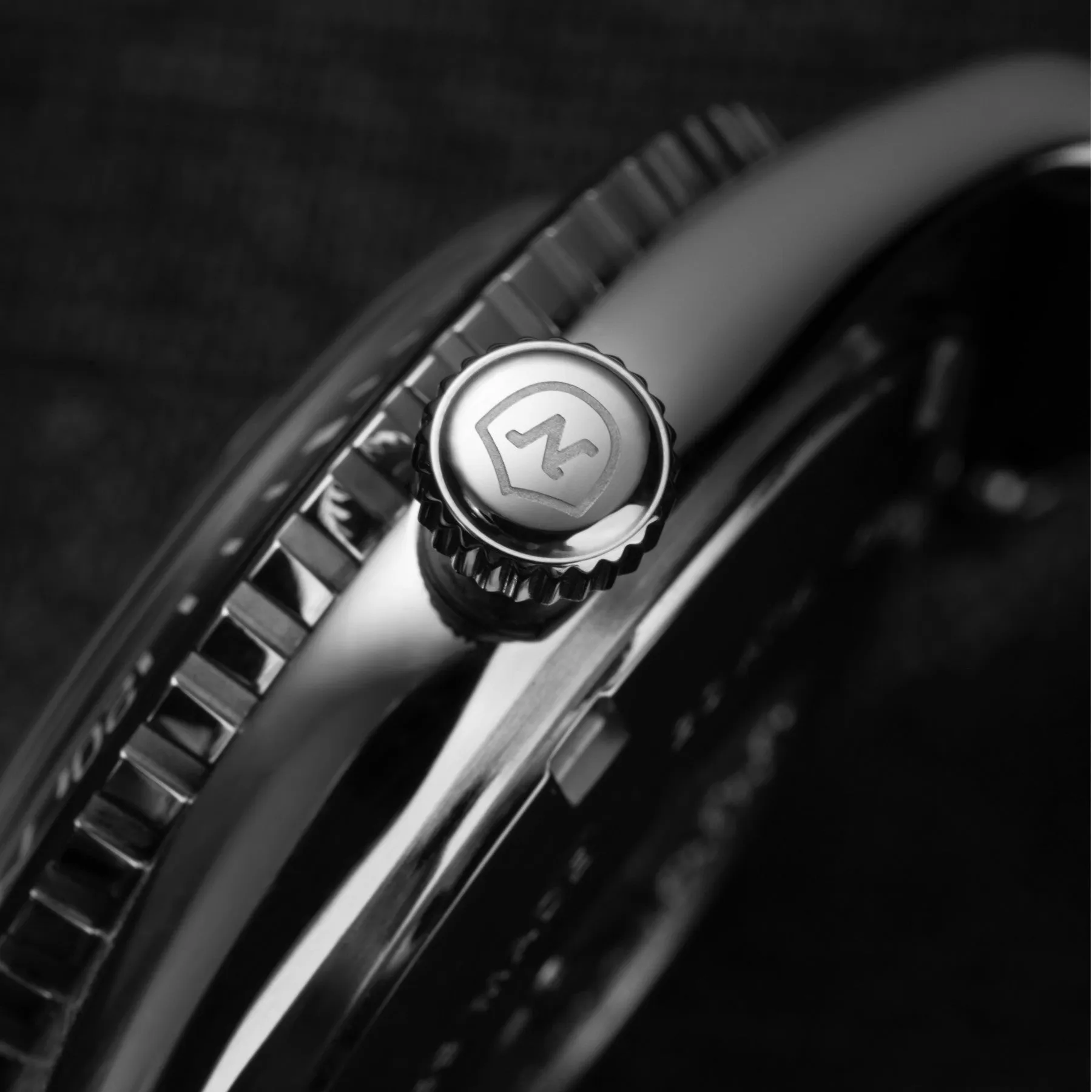 NIVADA GRENCHEN - Antarctic Date Diver | 32038A16