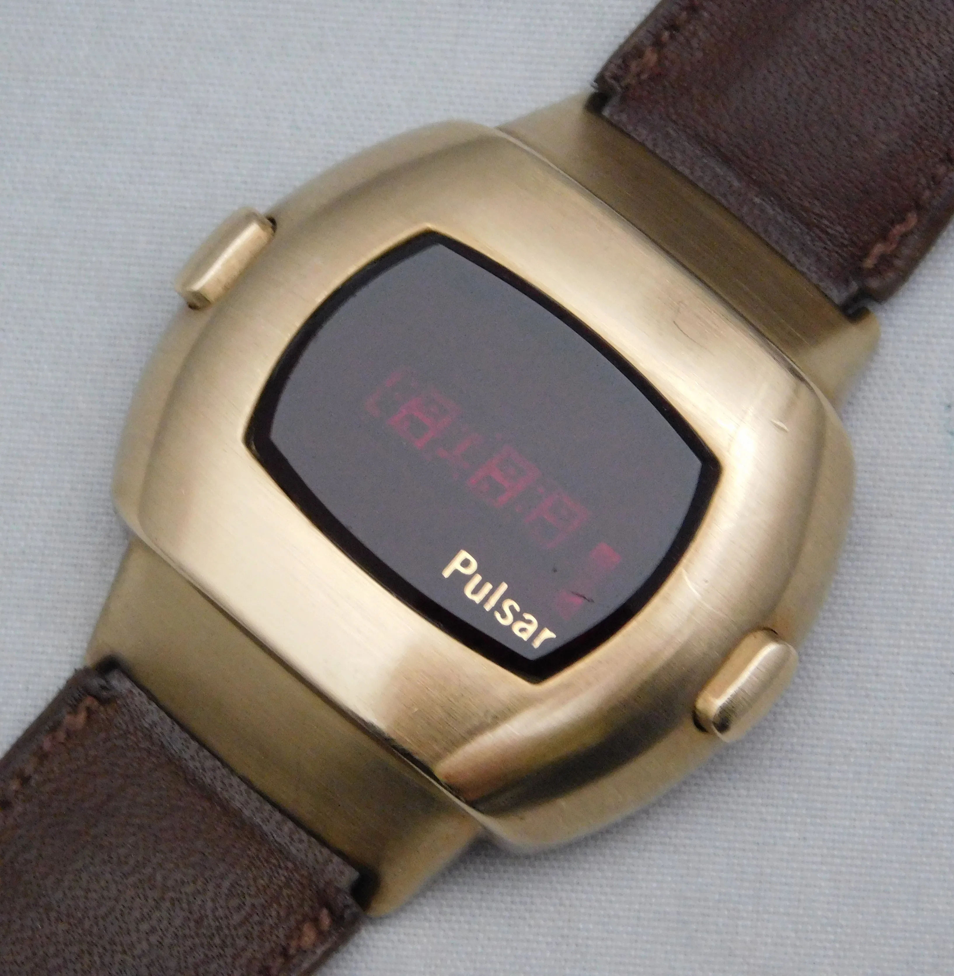 Pulsar Time Computer P3 Date Command 1973 14k Gold Filled Mens Watch....38mm