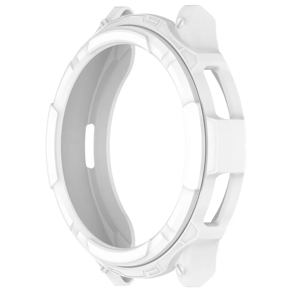 Samsung Galaxy Watch 6 Classic (43mm) rubber bumper case with bezel ring - white