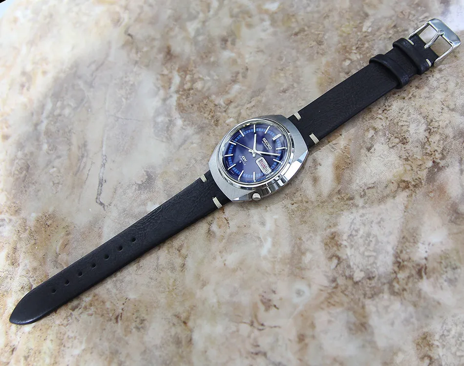 Seiko DX 1970 Men 38mm Auto 6106 8579 Rare 1971 Watch