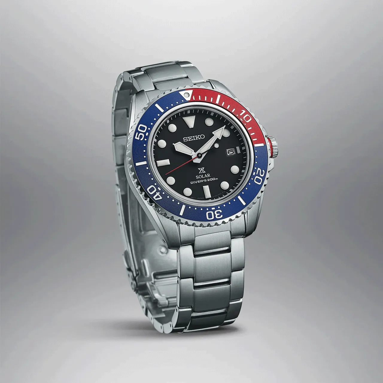 Seiko - SNE591P Prospex 'Pepsi' Solar Divers Watch