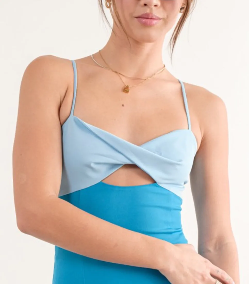 Sky and Sea color block mini body con dress-blue