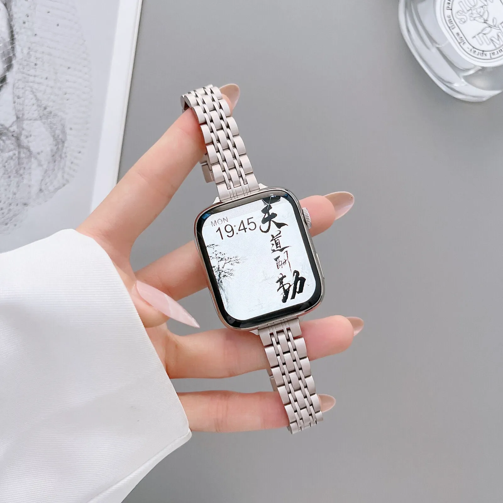 Slim Metal Straps For Apple Watch Band 42mm 44mm 45mm 49mm - Silver