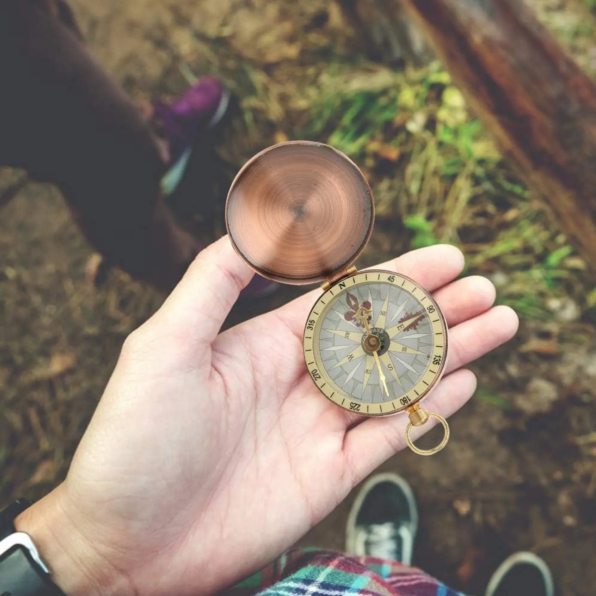 Vintage Pocket Watch Compass with Automatic Flip Lid for Outdoor Backpacking