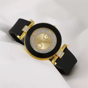 Women's Rhinestone Quartz Watch: Chic Timepiece for Stylish Ladies