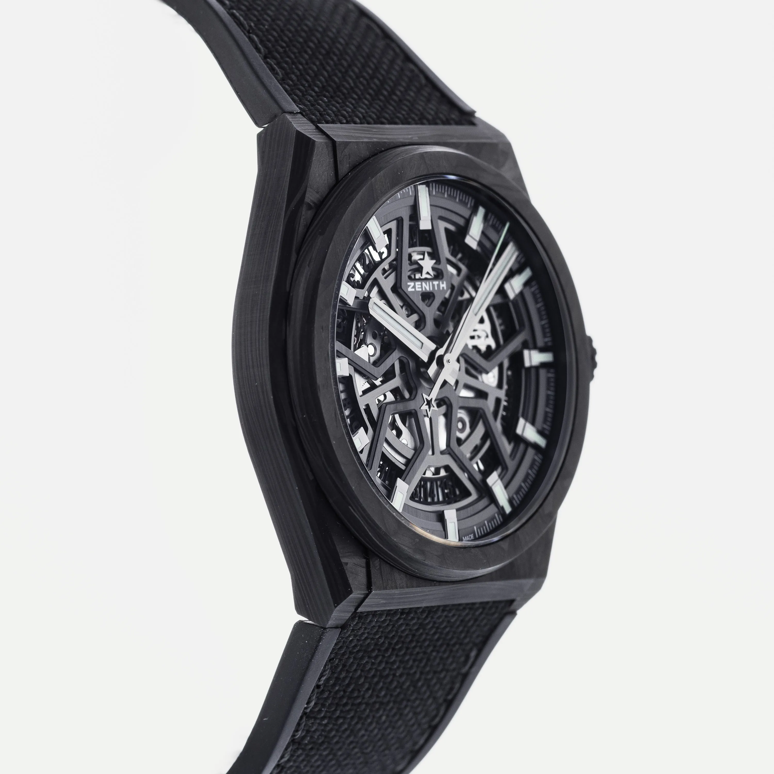 Zenith Defy Classic Carbon 10.9000.670